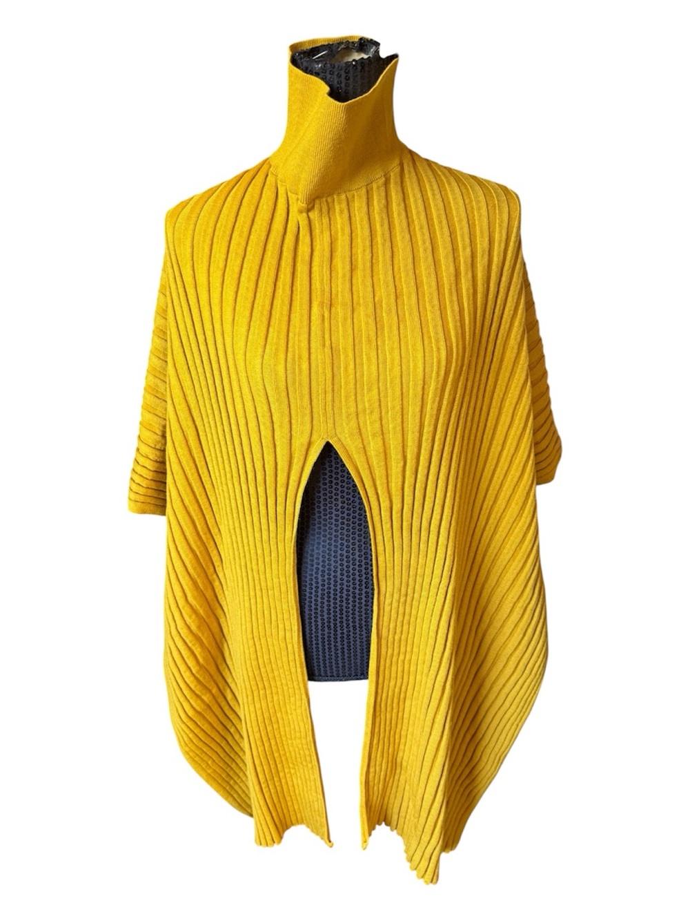 COS Ribbed Roll-Neck Scarf - Picture 7 of 10